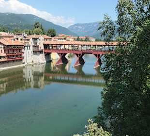 Die Ponte degli Alpini in Bassaono del Grappa