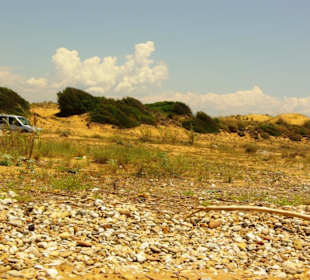 Fußweg zum kleinen Hafen Schuhe wichtig!