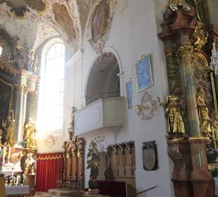 Blick zur Kirche St. Peter und Paul von Mittenwald