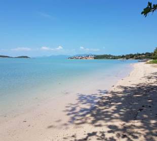 Strand direkt vor dem Restaurant