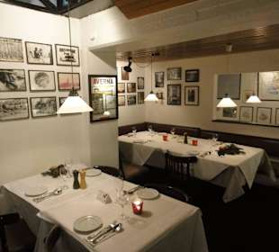 Blick in die Gasträume des Restaurant Napoli