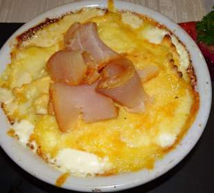 Hausgemachte Ravioli mit geräuchertem Schwertfisch