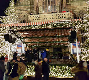 Live-Bühne vor der Frauenkirche