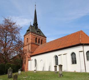 Kirche von Südosten