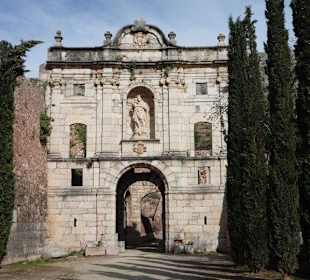 Viñedos, monasterios y paisajes preciosos