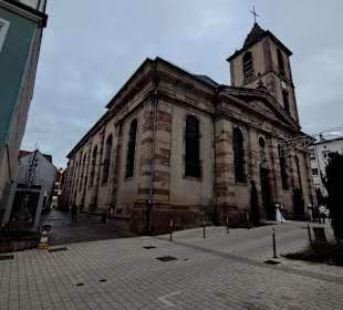 Kirche und Presbyterium des Heiligen Nikolaus