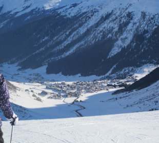 Von der Piste Blick auf den Ort Galtür