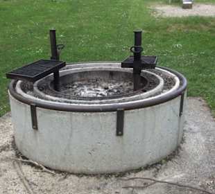 Waldspielplatz Grundwiese Beuren