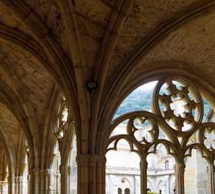 Монастырь Иранцу, Наварра