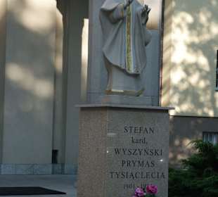 Pomnik Kard. Wyszyńskiego