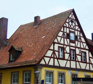 Fachwerk nur oberhalb