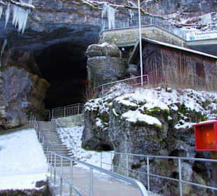 Zur Teufelshöhle