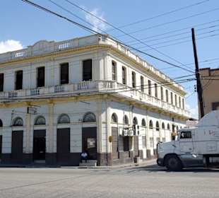 Fábrica Tabaco Torcido