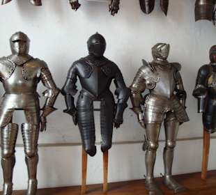 Ritterrüstungen