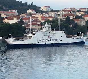 Der Hafen Dubrovnik Fähre