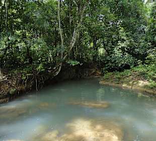 Auf dem Weg zum Wasserfall