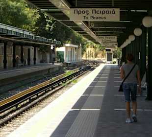 S-Bahnhof Akropolis