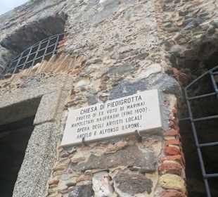 Zugang zur Grottenkirche