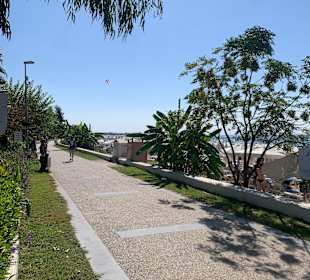 Strandpromenade Side 