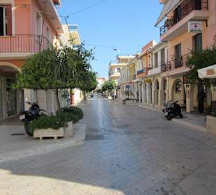 Eine Gasse in Zakynthos-Stadt