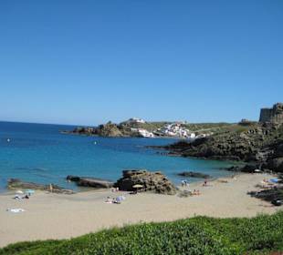 Blick auf die Bucht von Cala Mesquida