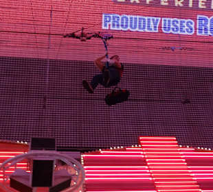 Zip Line über der Fremont Street