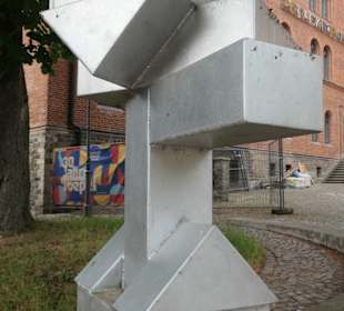 Doppelhof aus Aluminium-Guss von Dieter Lahme