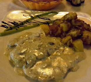 Hähnchen mit Pilz-Cocnac Soße