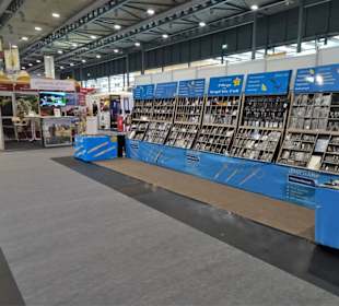 Rundgang über die Messe "HanseLife"