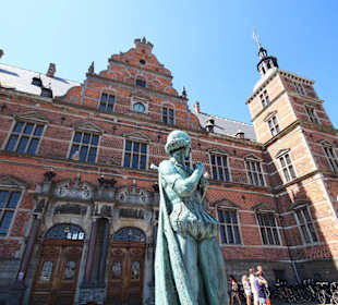 Bahnhof Außenansicht