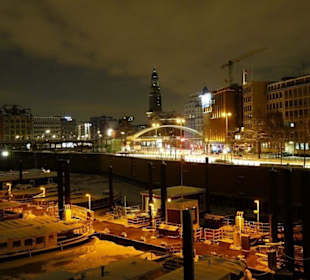 Hamburg by Night / Hafen City