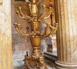 Im Pantheon.