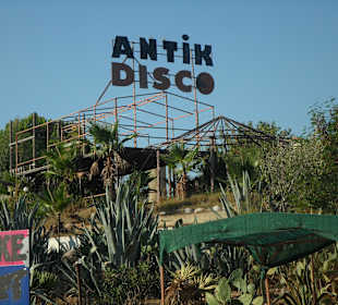 Antik Disco von aussen
