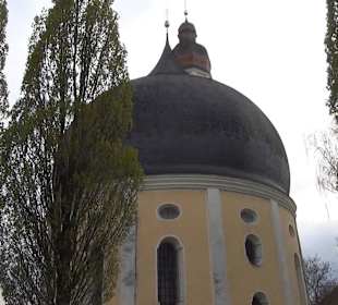 St. Johann Baptist und Heilig Kreuz