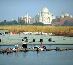 Agra, Taj Mahal, am Fluß
