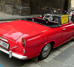 Stadtrundfahrt mit einem Oldtimer - Skoda Felicia