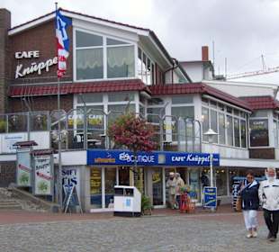 Cafe' Knüppel, am "MUSEUMSHAFEN"!