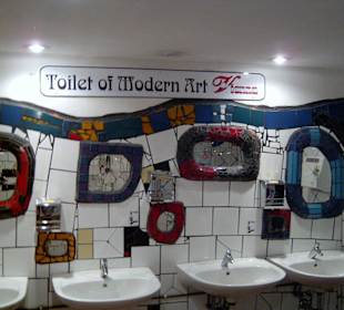 Hundertwasser Toilette