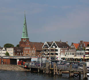 Die Trave an der Vorderreihe von Travemünde