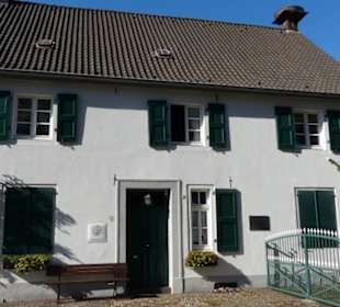 Das Lehrerhaus, heute Standesamtnutzung