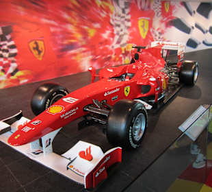 Ferraris soweit das Auge reicht