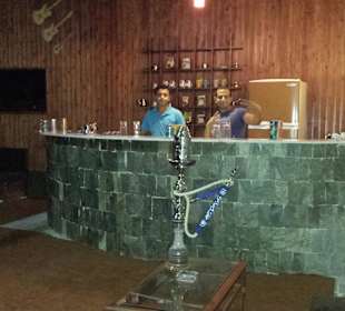Achmed und sein Neffe im Coffee Shop