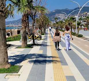 Strand