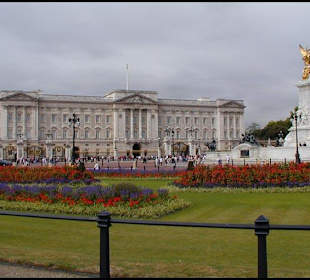 Buckingham Palace mit Victoria Memorial