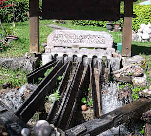 Kugelmühle am Eingang