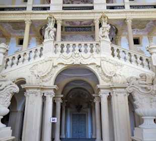 Das Treppenhaus im Schloss Weissenstein