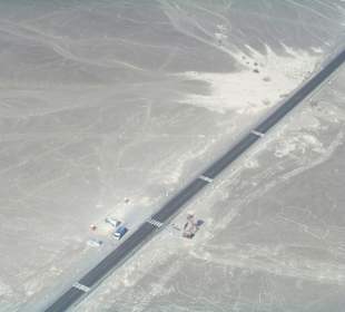 Aussichtspunkt auf Baum und Hand