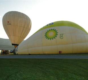 Ballons werden startklar gemacht