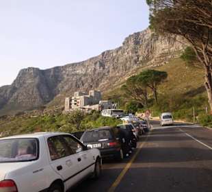 Anfahrtsstraße zur Talstation