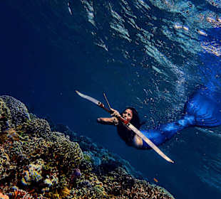 Unterwasser Bogenschießen